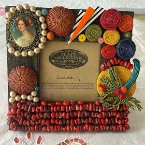 Unique picture frame 6.5” x 6.5” opening for photo is approx. 3.25” x 3.25”